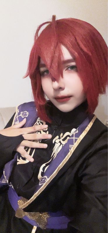 Ashie.redroses – Riddle rosehearts