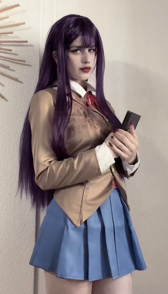 Mikeywave, Yuri