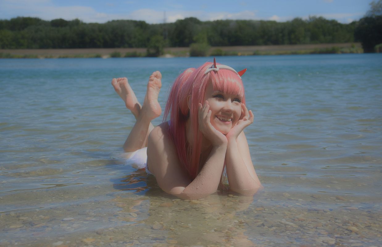 Lex_rose – Zero Two -swimsuit 1