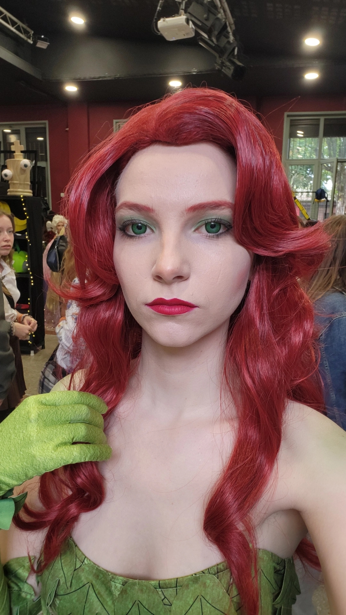 Poison Ivy — photo 9