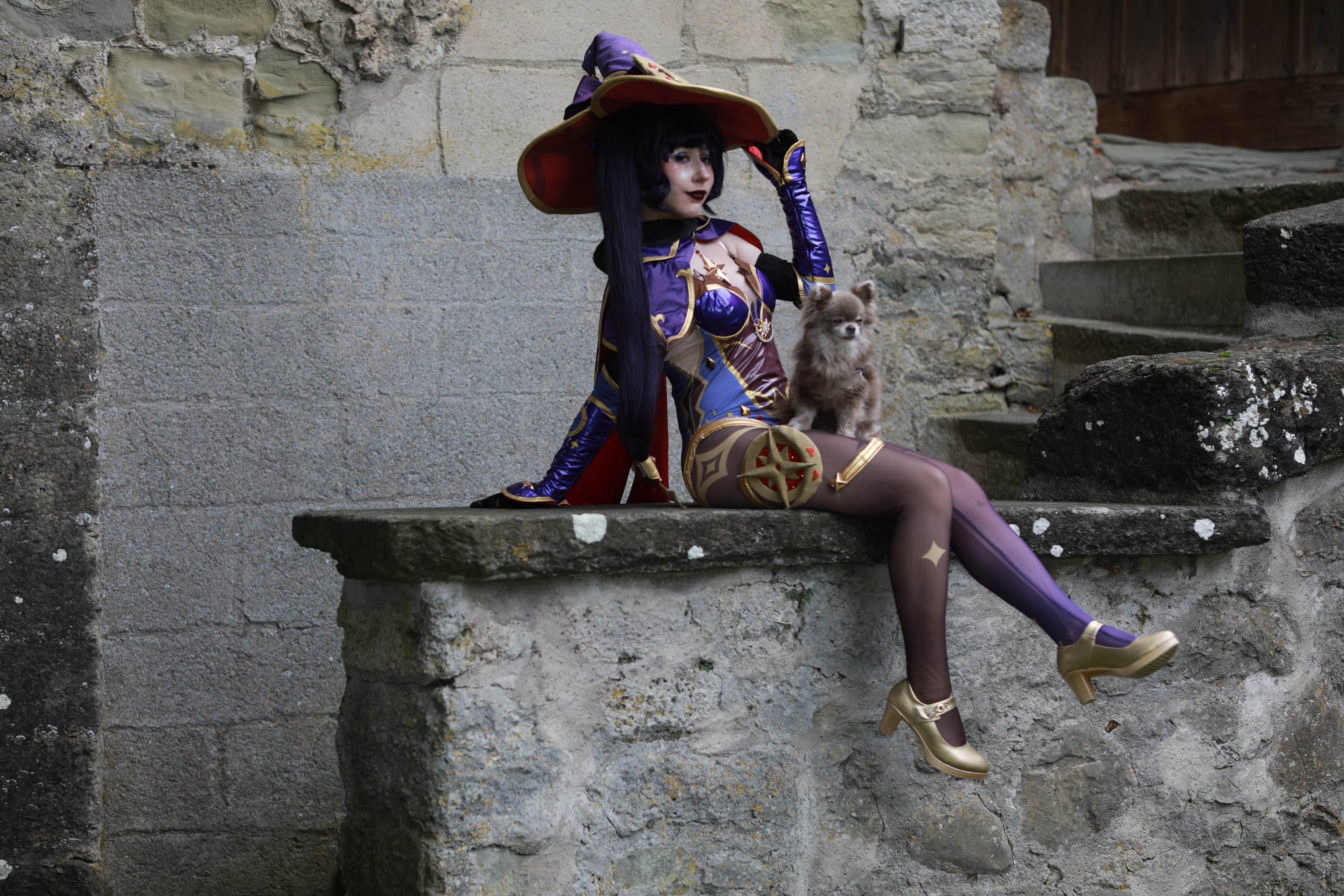 Mona Megistus - Photo 10