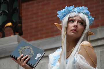 Frieren Greek God 1 preview 3