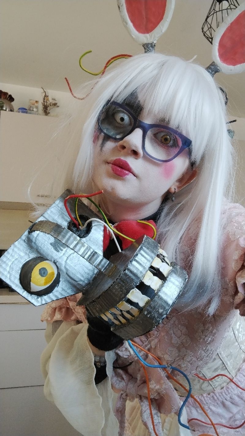 Rosy_la_dramaqueen – Mangle 