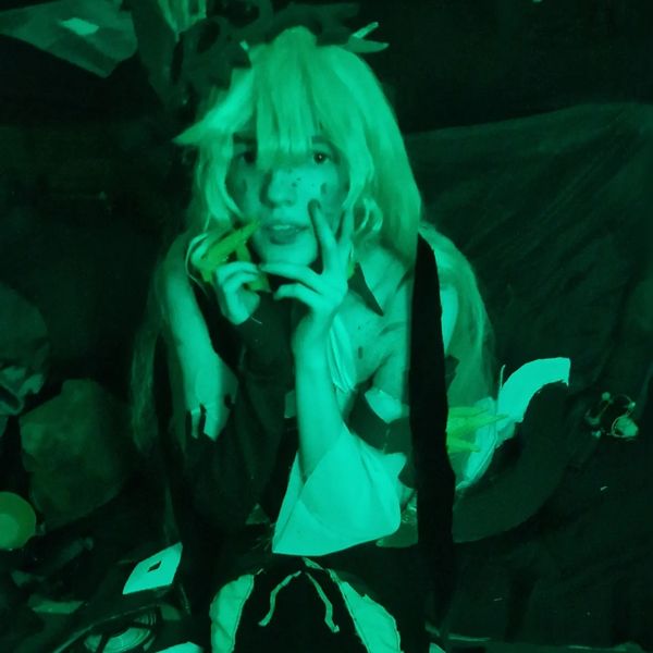 Mathilde - Mobius (og outfit)