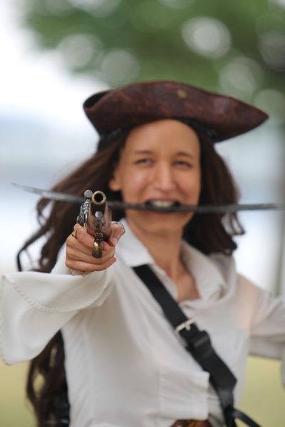 Lilly_bones_cosplay_ - Duo Pirates