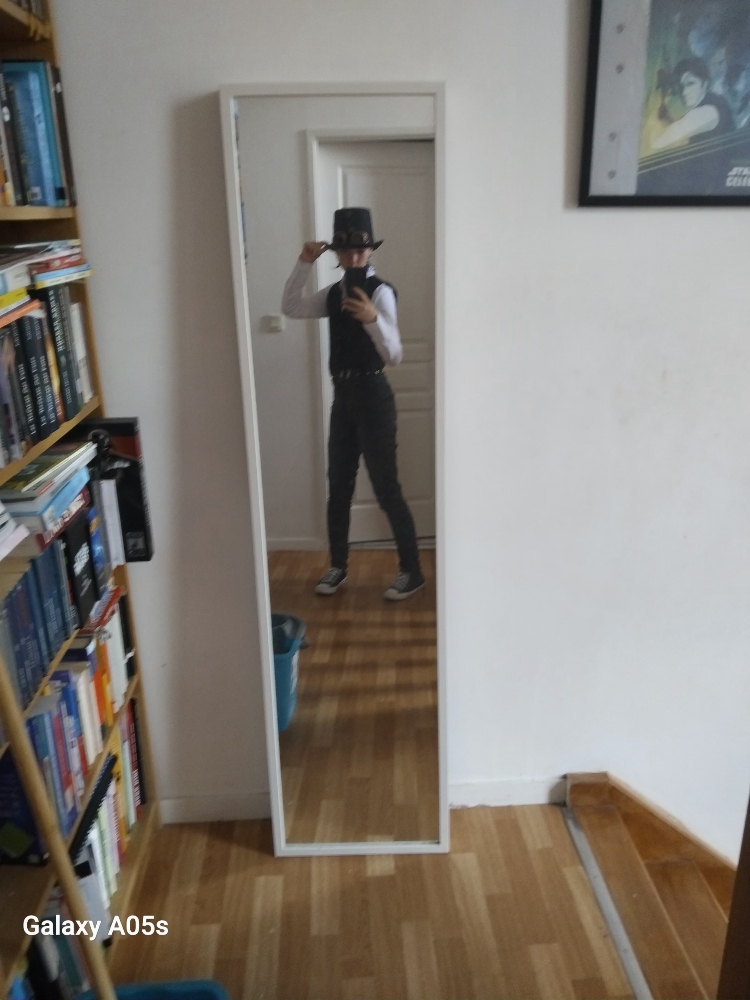 OC Lucia Woods - Photo 16