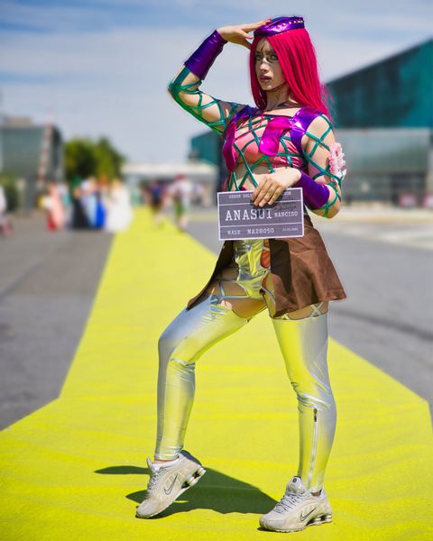 Pr._cos, Anasui
