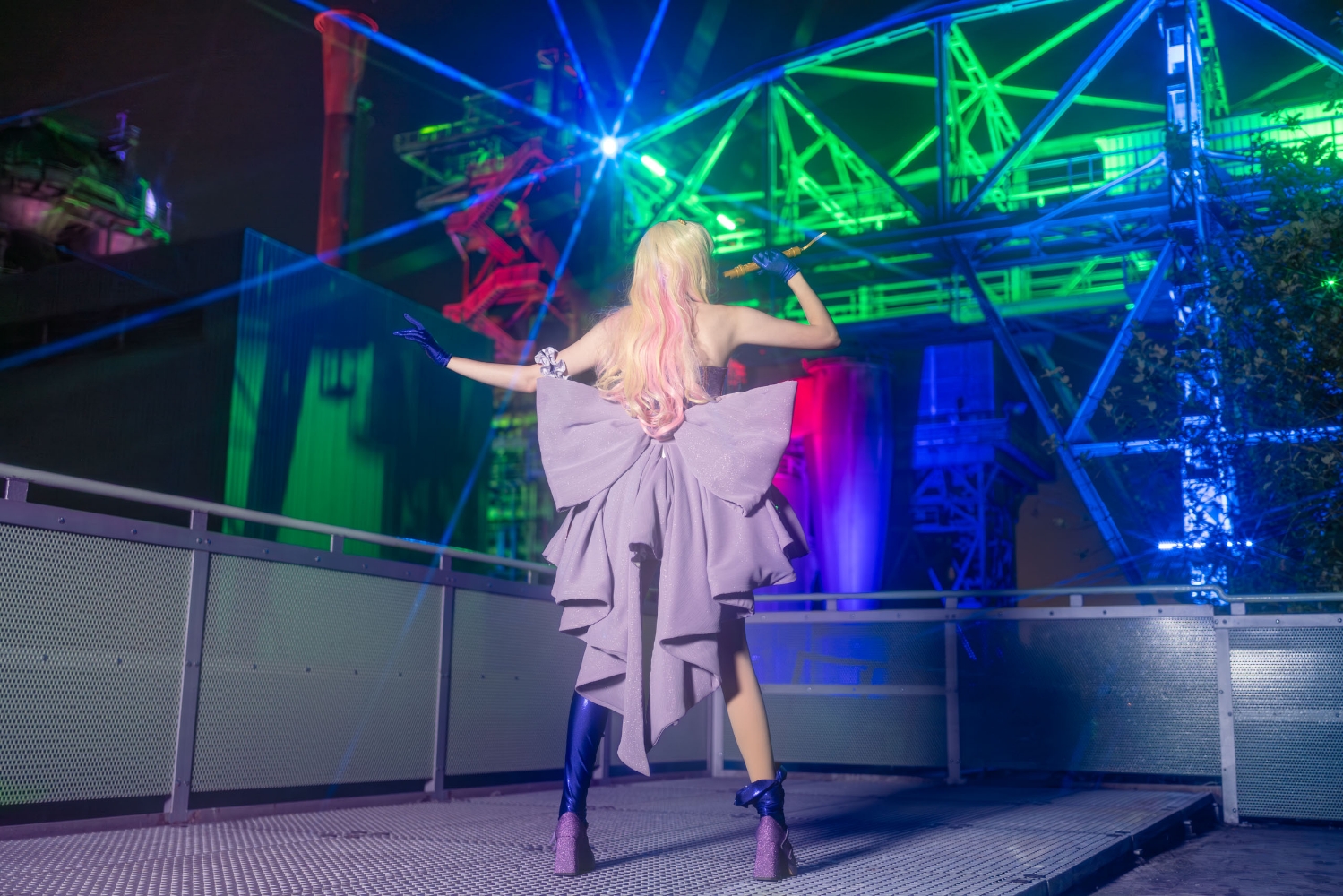 Sheryl Nome -Lion- - Photo 6