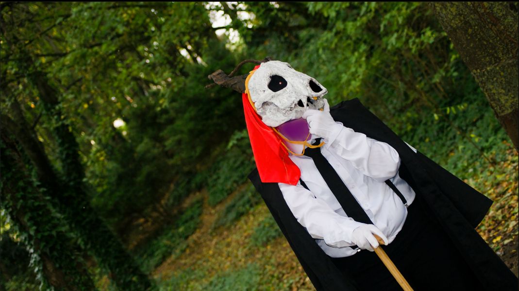 Akarami_cos - Elias 