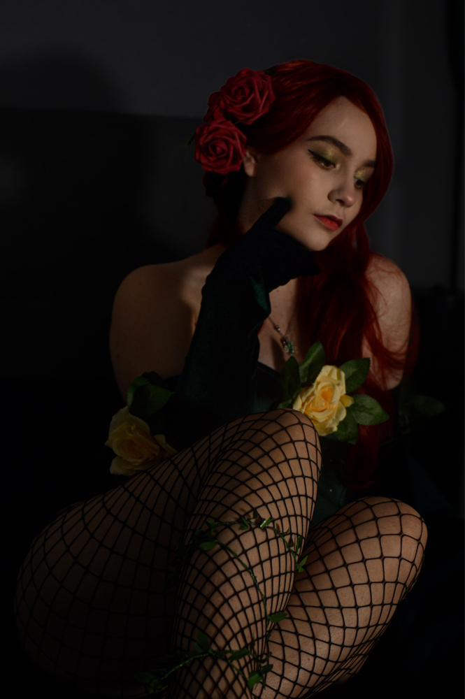 Poison Yvi  - Photo 2