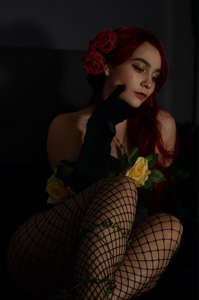 Yvi_the_queen - Poison Yvi 