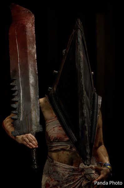 Redheart - Pyramid head PM25