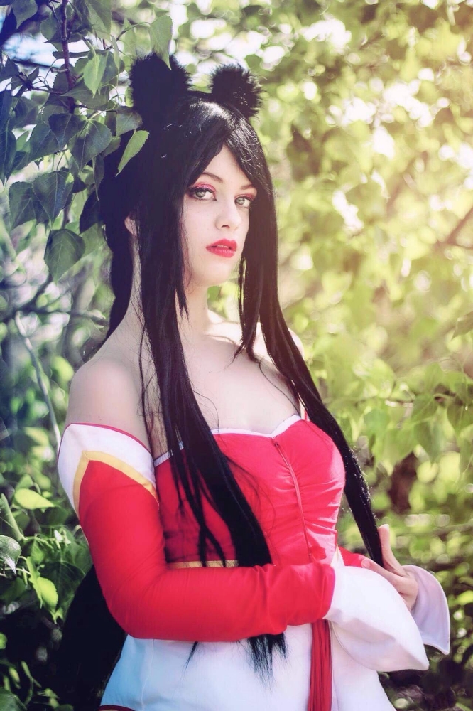 Ahri - Photo 7