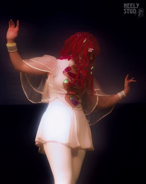 Luluyey - Padparadsha Geekdays