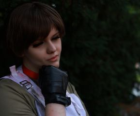 Rebecca Chambers preview 3