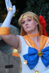 Sailor Venus preview 3
