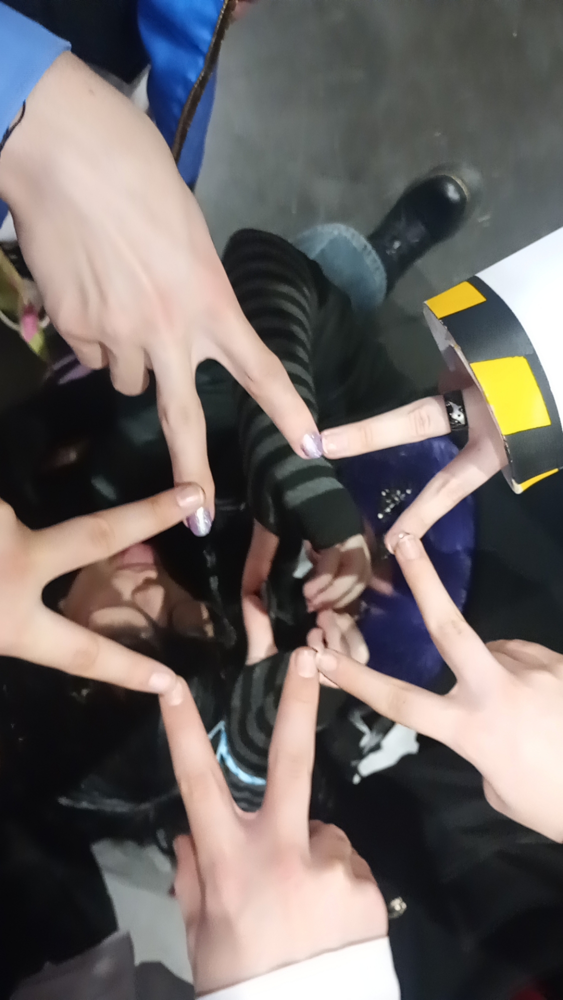 Me and kul peples - Photo 1