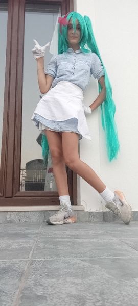 Love4cosplay - Mesmerizer Miku💙🍔⏱