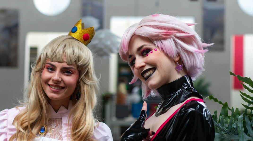 Axelle_cosplays - Angel Dust