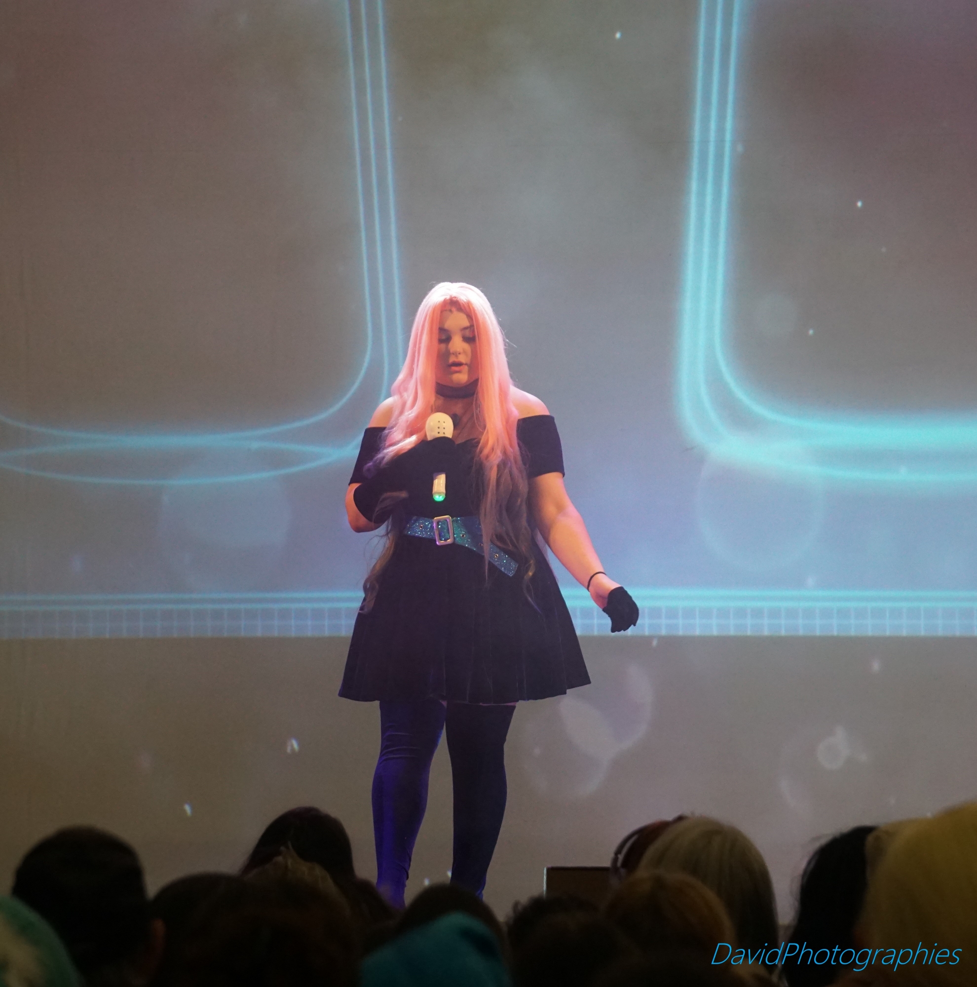 Mizi on Stage — photo 9