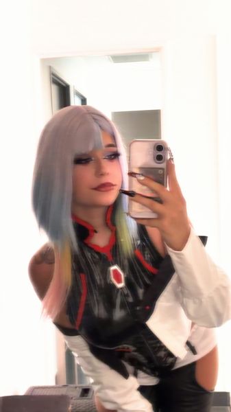 Cam_rx, Lucy