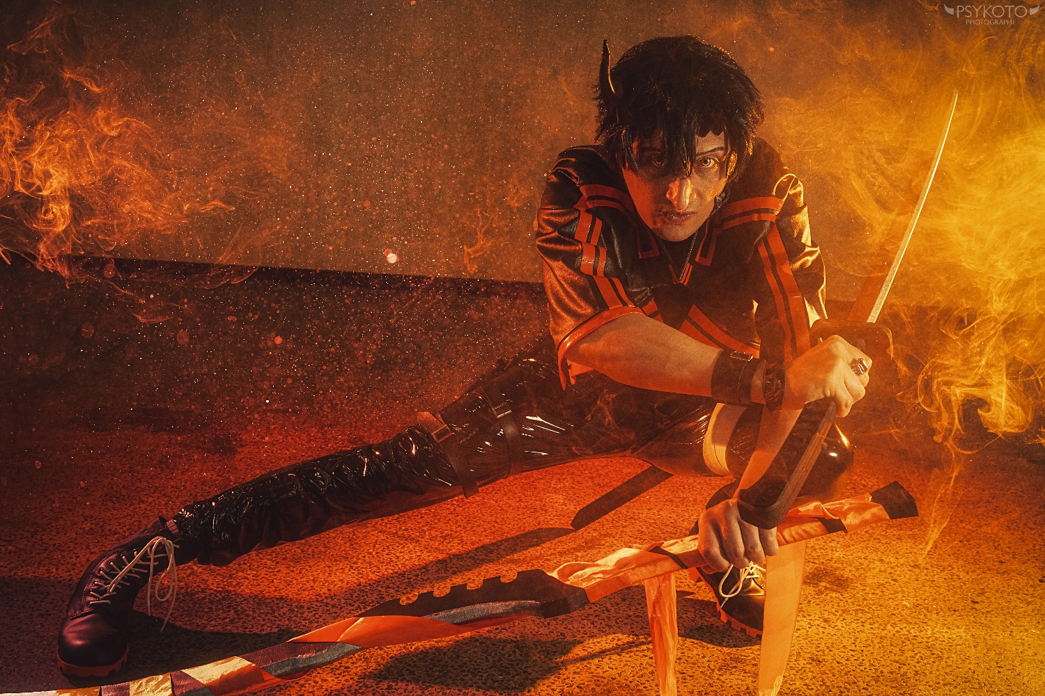 Flamebringer - Photo 3