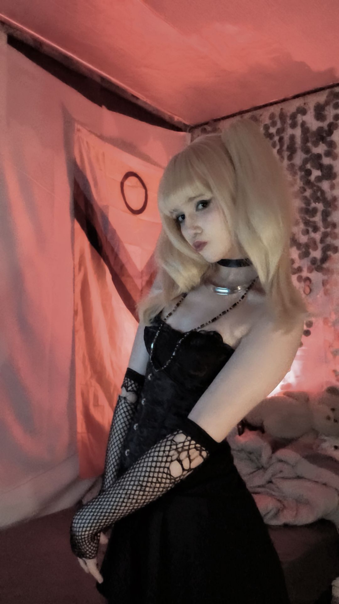 Misa - Photo 3