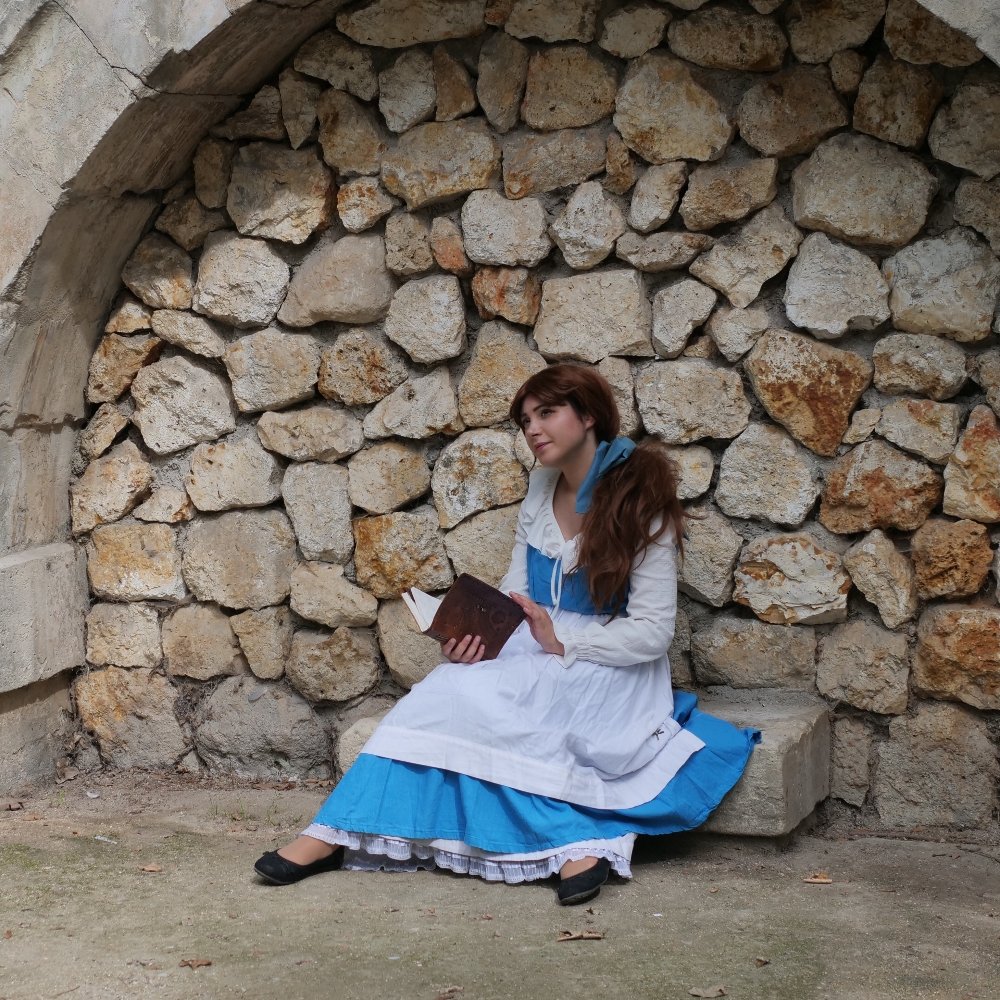 Belle(Villageoise)