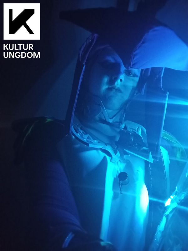 Paranoire_cos – Prince Sidon 