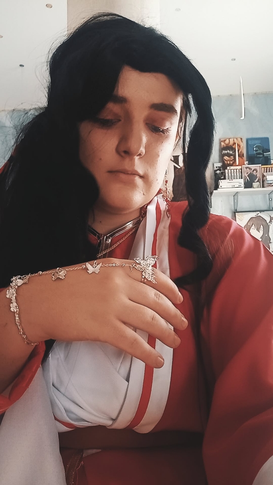 Hua Cheng - Photo 11