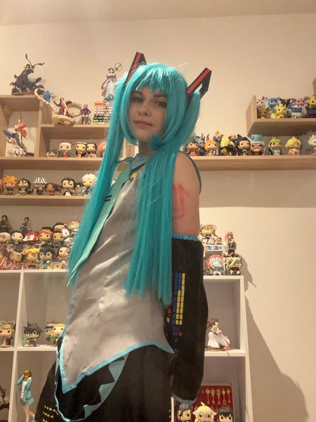 Ha.ru__cos - Hatsune Miku 