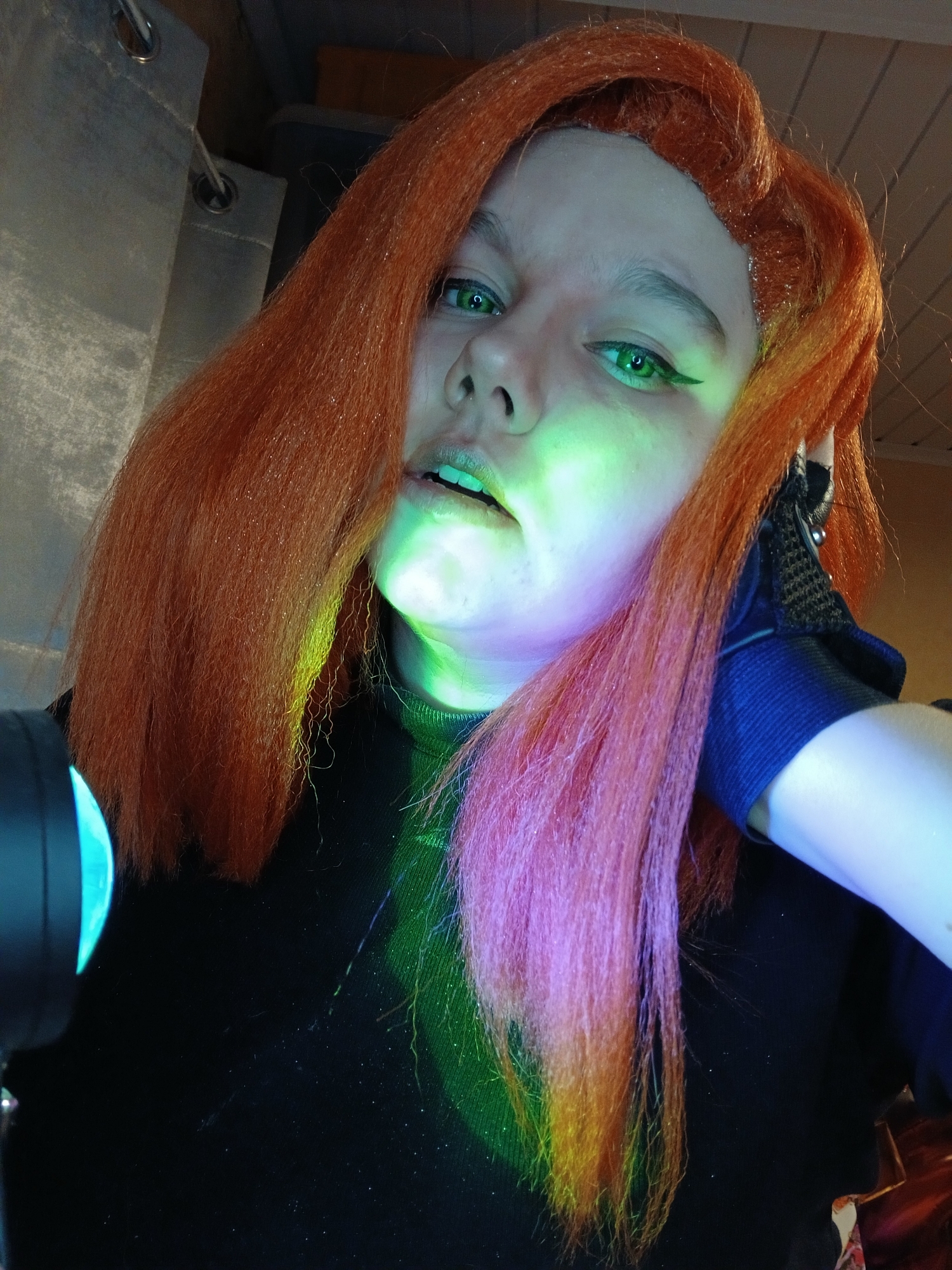 Kim at home - Photo 24