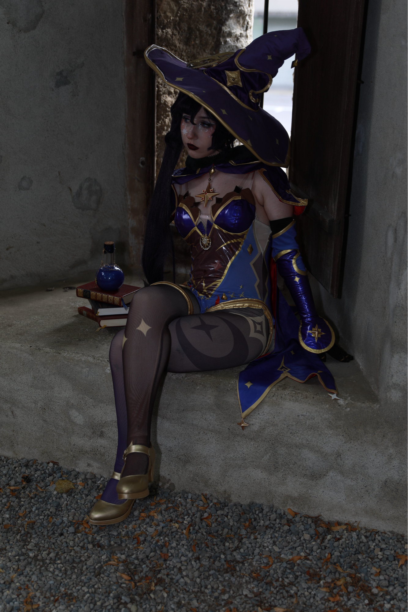 Mona Megistus, photo 18