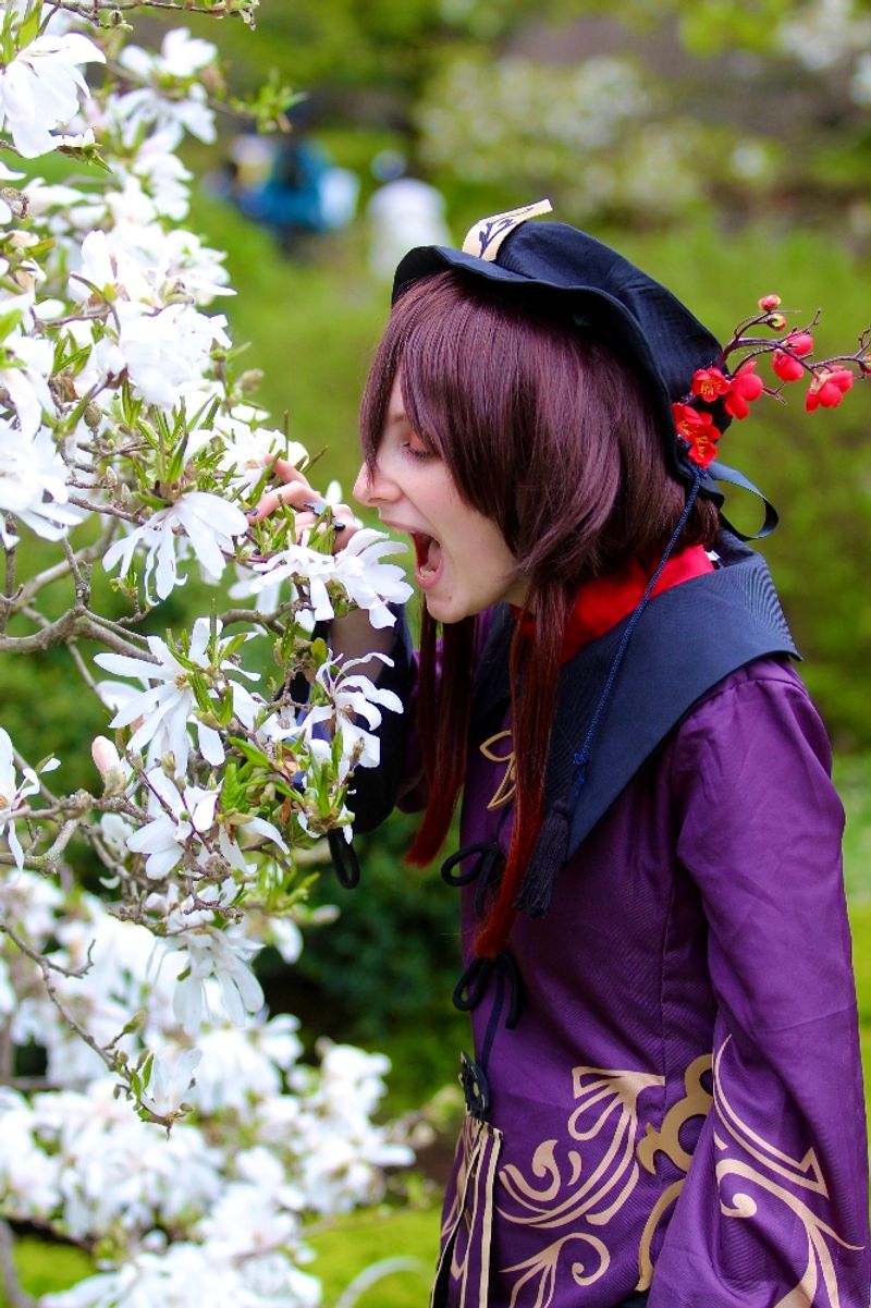 Pangofan – Outside Hu Tao