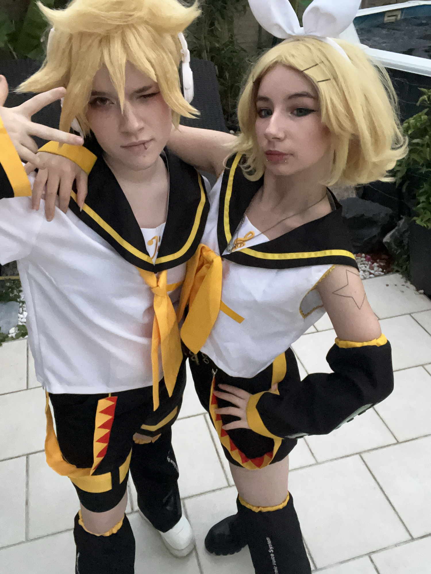 Len and Rin — photo 8