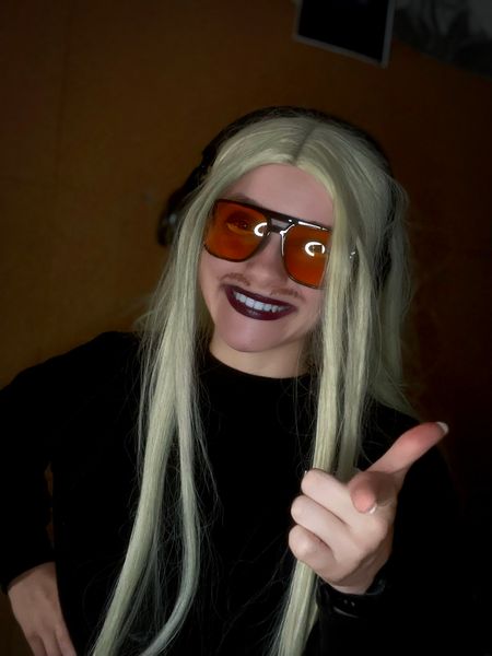 Cosplay_zaza - Present Mic