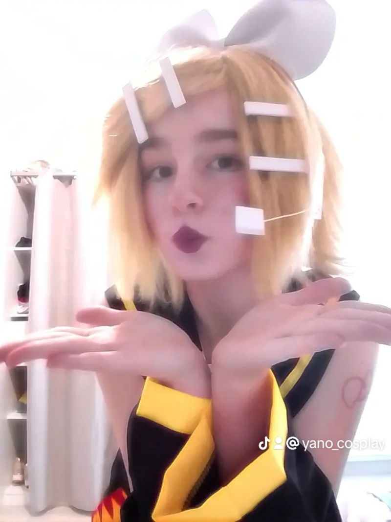 Yano_cosplay – Rin kagamine 