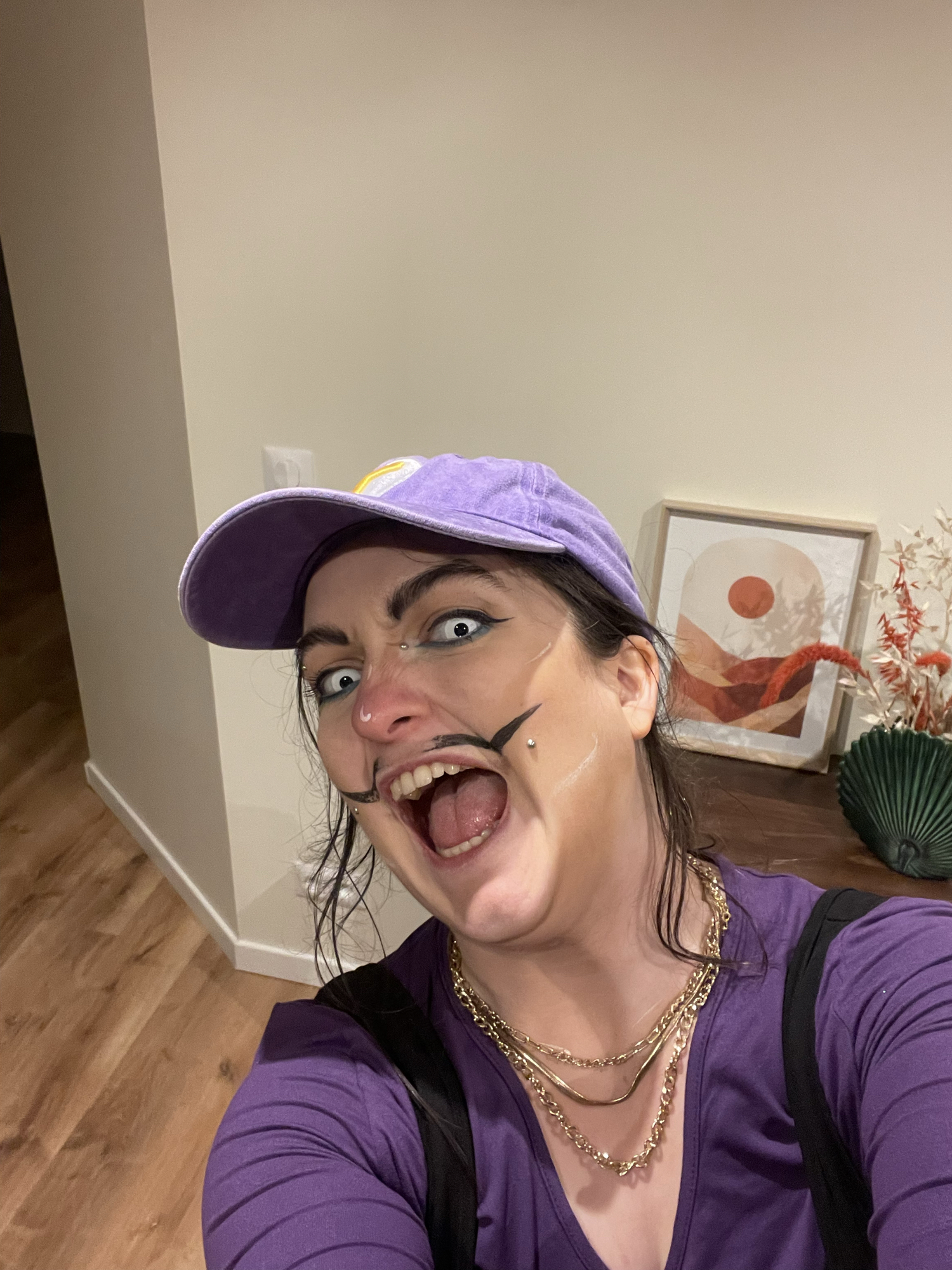 Waluigi — photo 6