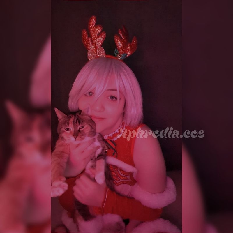 Aphrodia_ – 2B Christmas 