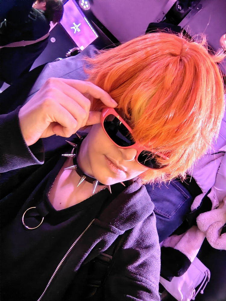 Akito au karaoke — photo 6