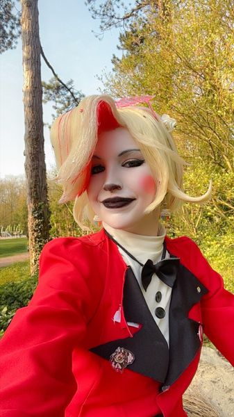 Blooki52_cos - Charlie Morningstar