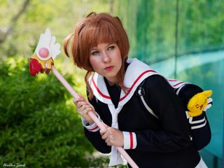 Sakura preview 3