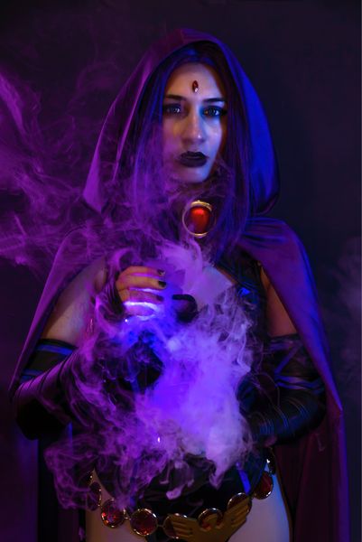Rachel_roth_ - Raven