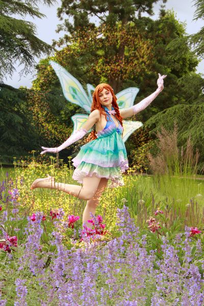 Line_cosplay - Bloom Enchantix