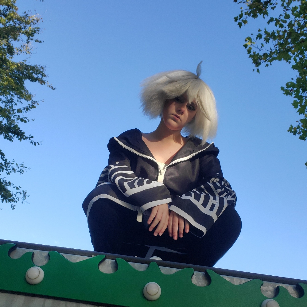 SenjuKawaragiOutside