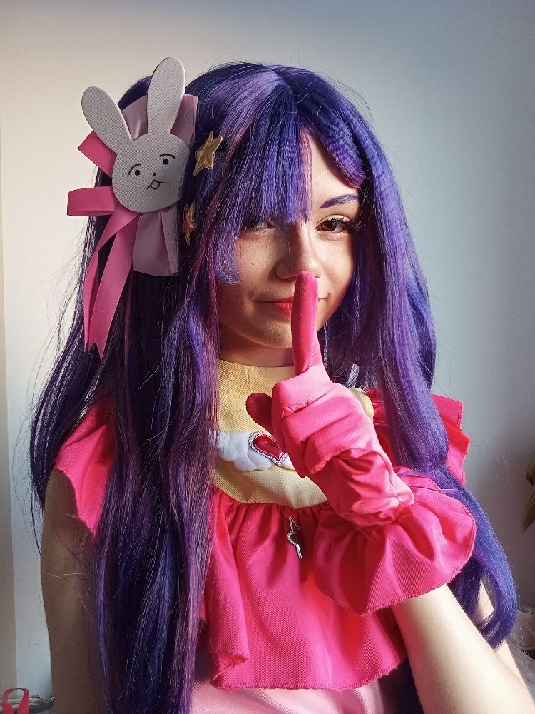 Ai Hoshino - Photo 5