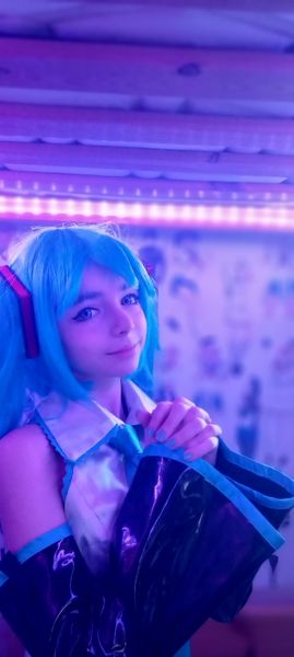 Rhoulie - Hatsune Miku