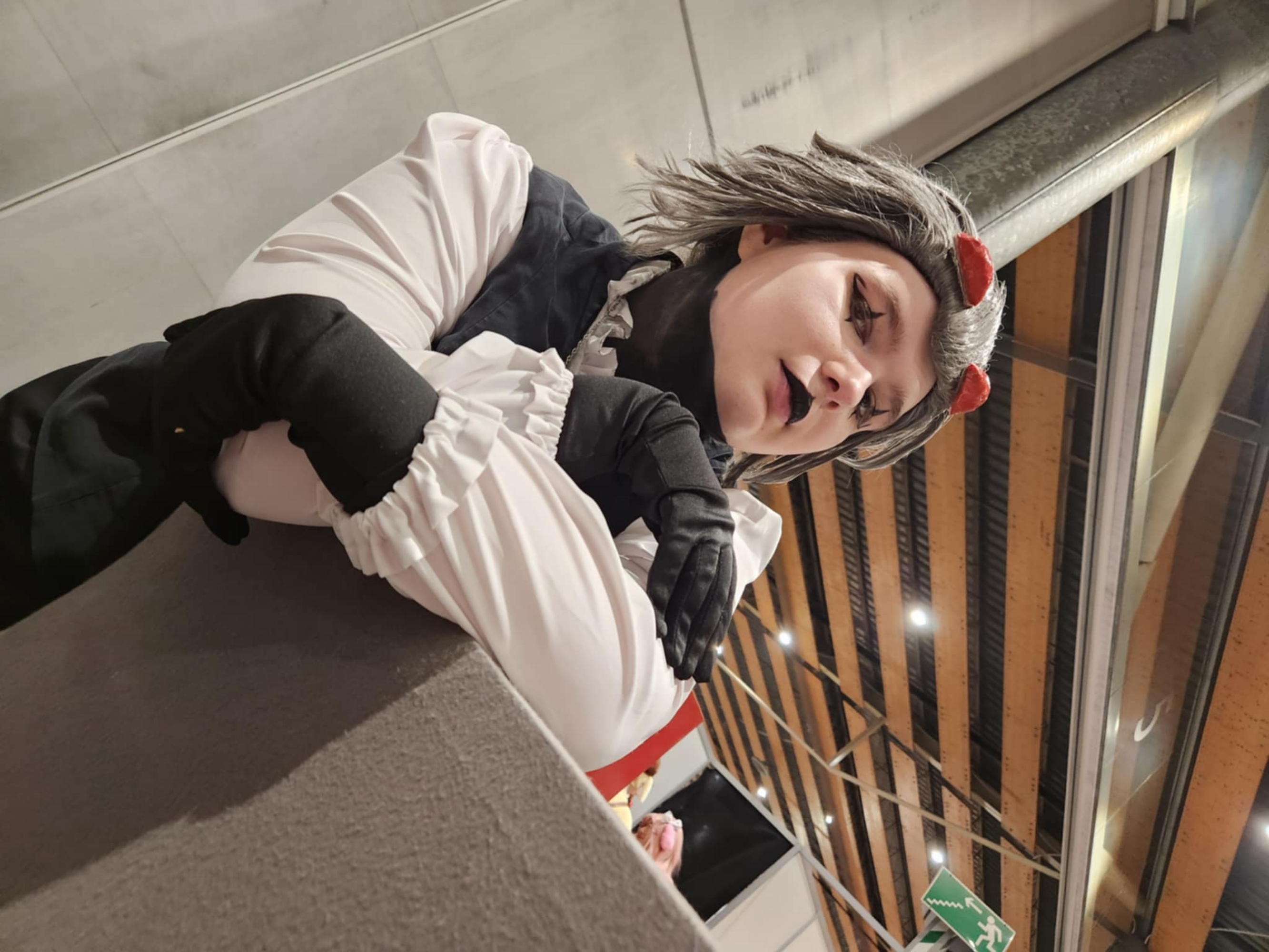 Stolas other outfit - Photo 18