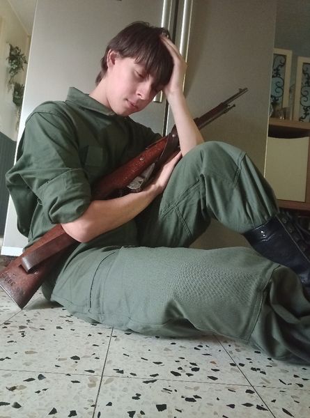 Amandecat2 - PhotoShot Levi 1