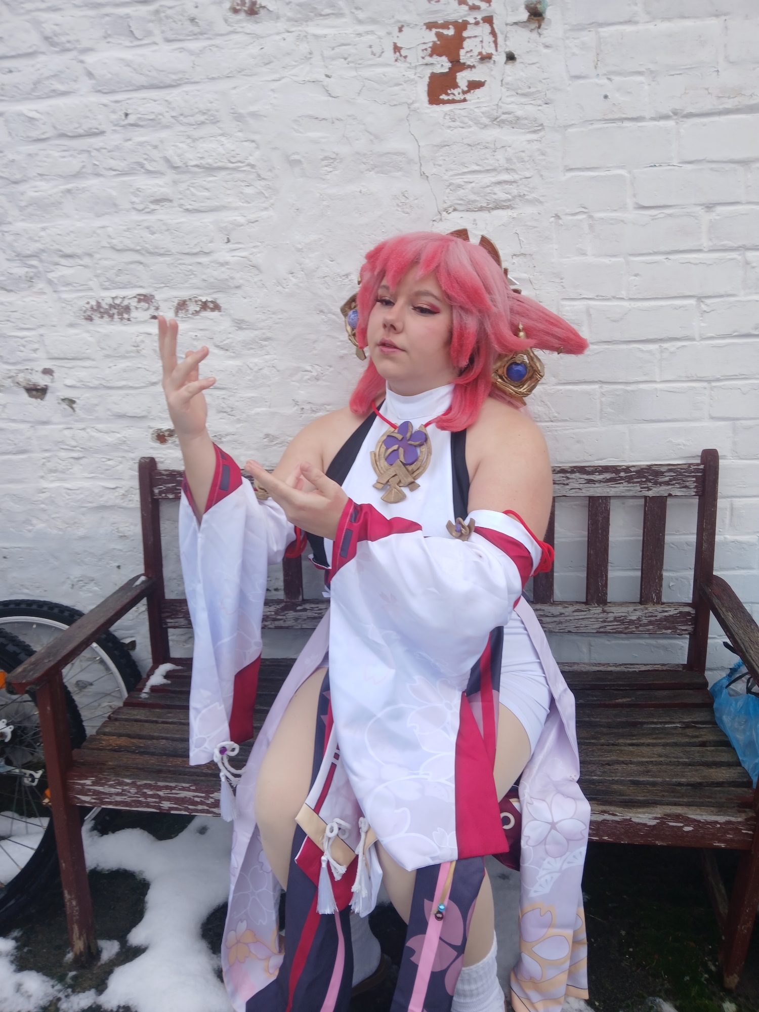 Yae miko in snow — photo 14